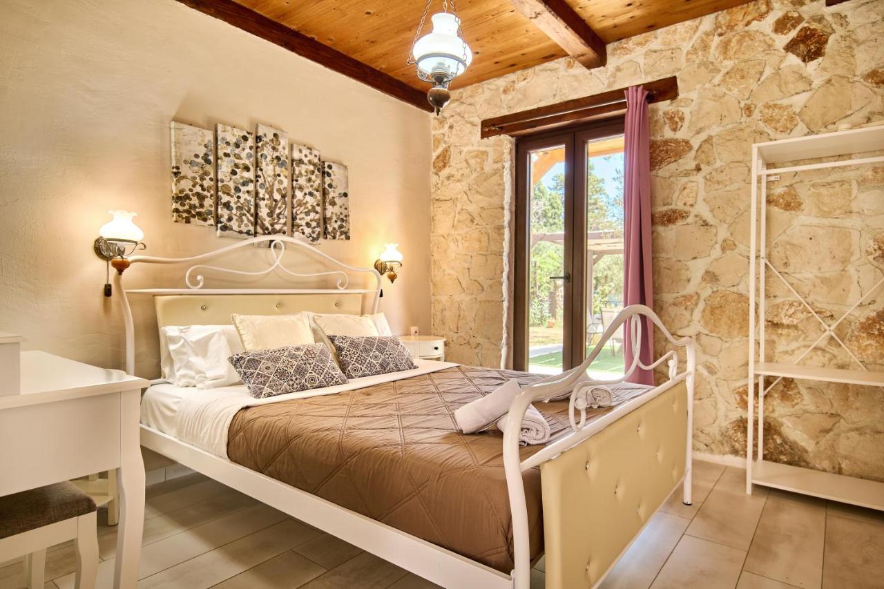 Gerakas Stone House Villa Vasilikos  Exterior photo
